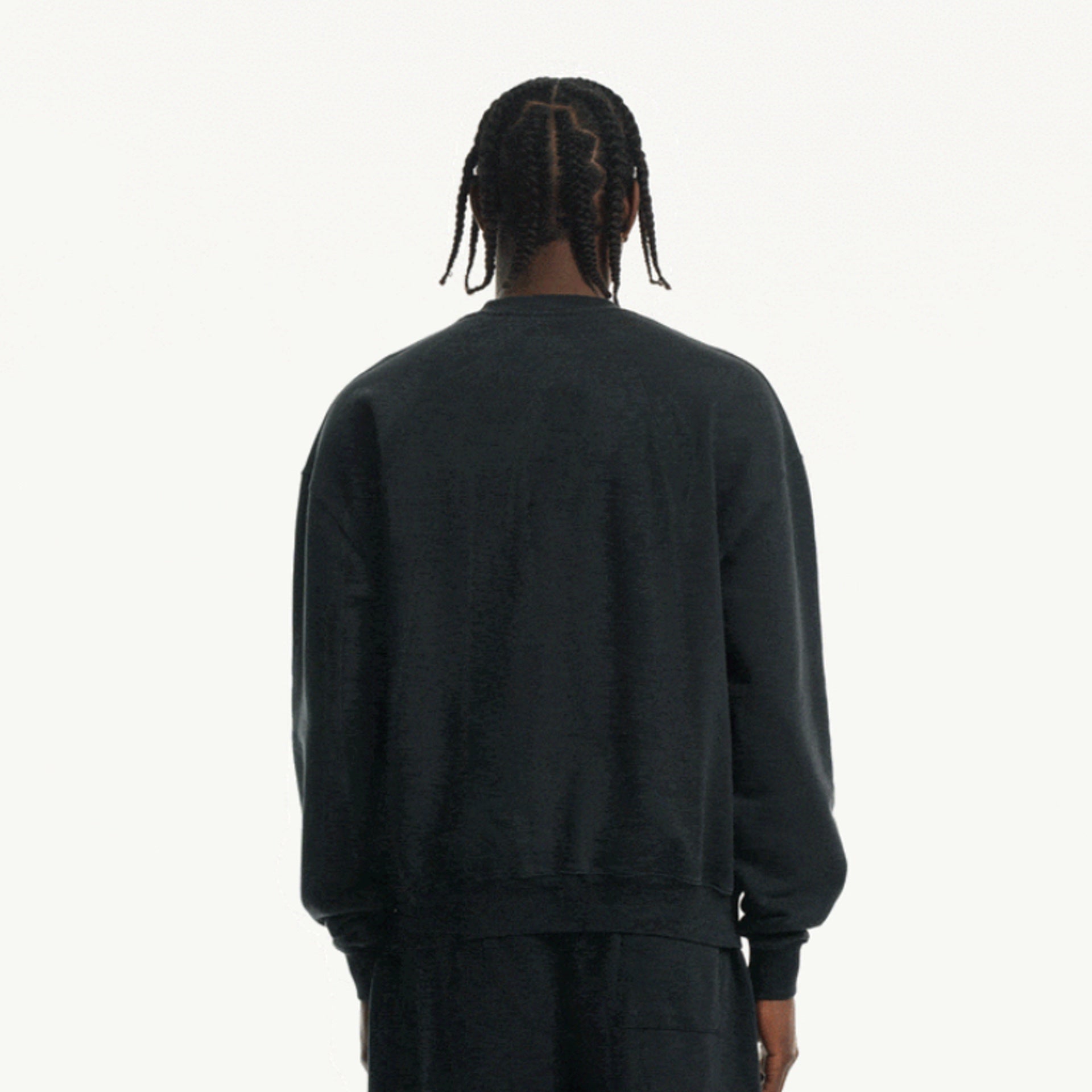 ESSENTIAL SWEATER <NOIR VINTAGE>